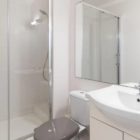 Les Indes Galantes By Interhome